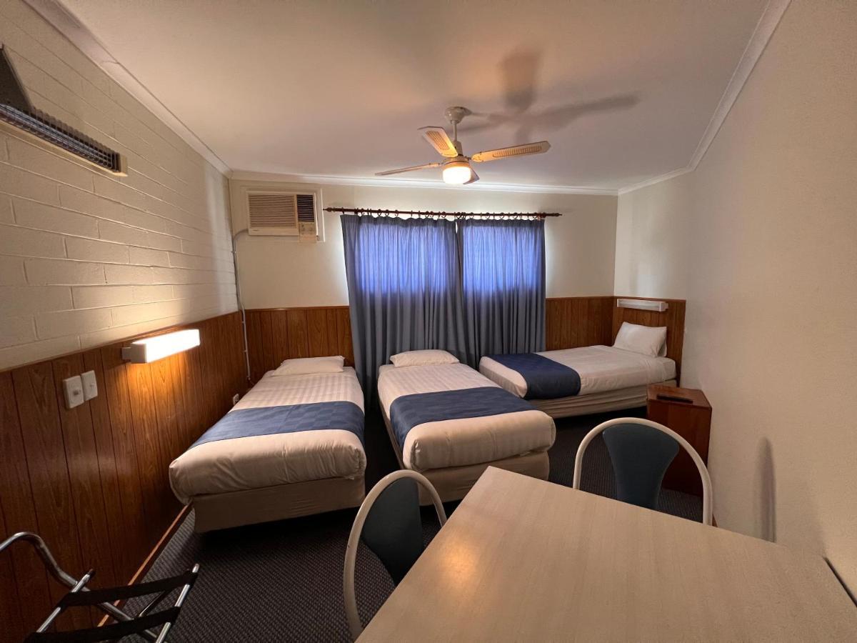 Sturt Motel Балраналд Экстерьер фото